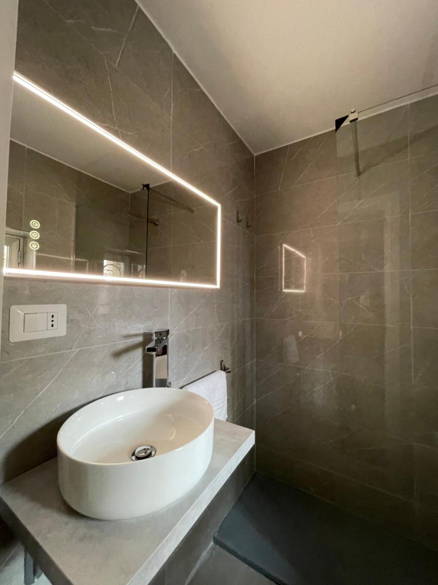 Il Serafino Holiday Suites Bari Zewnętrze zdjęcie
