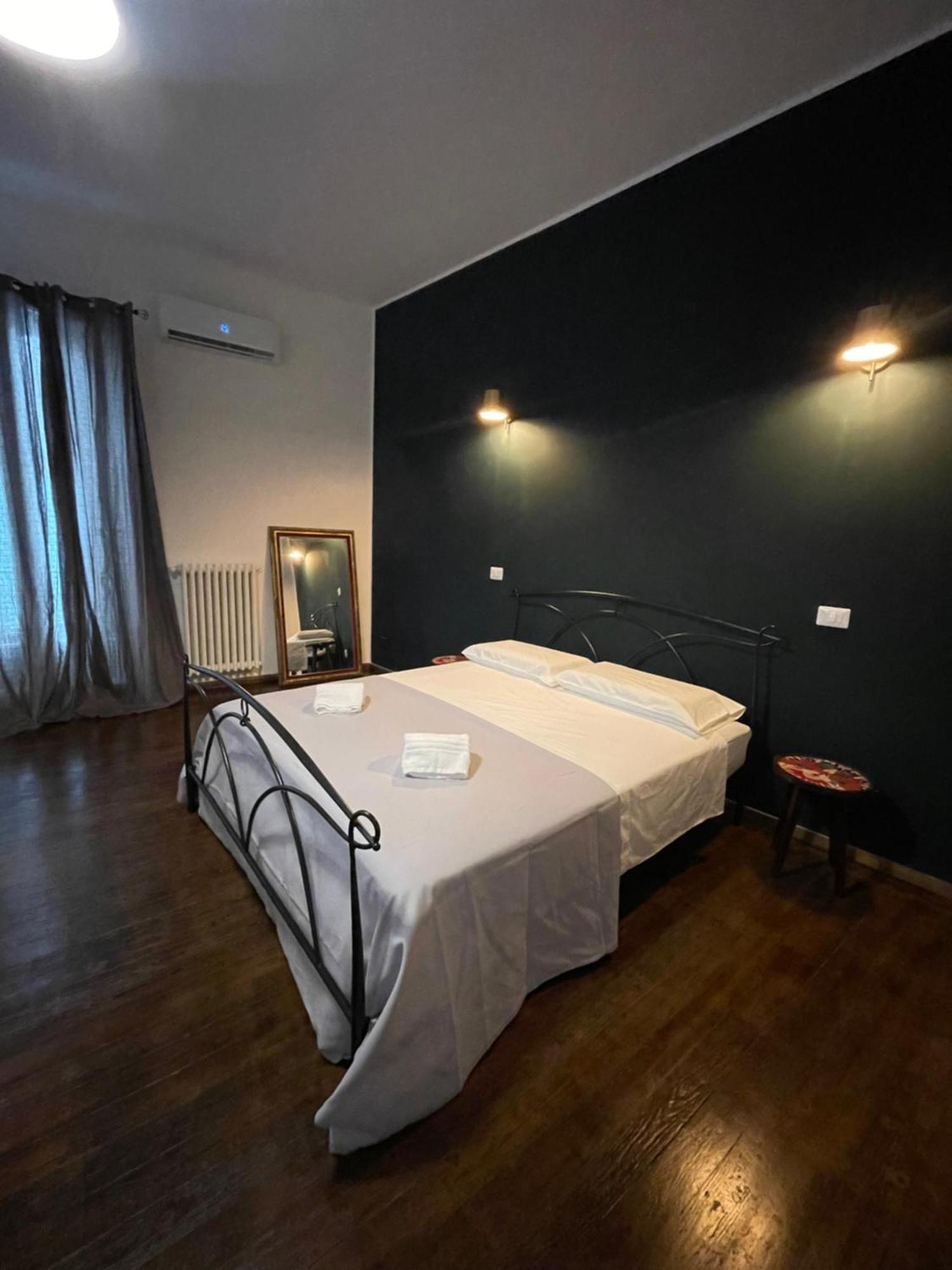 Il Serafino Holiday Suites Bari Zewnętrze zdjęcie